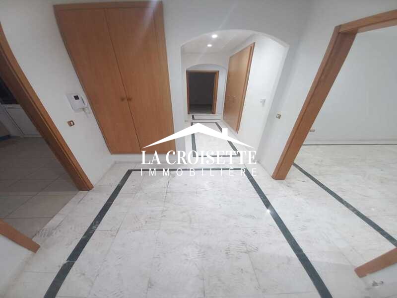 Appartement S+3 à Ain Zaghouan El Wahat